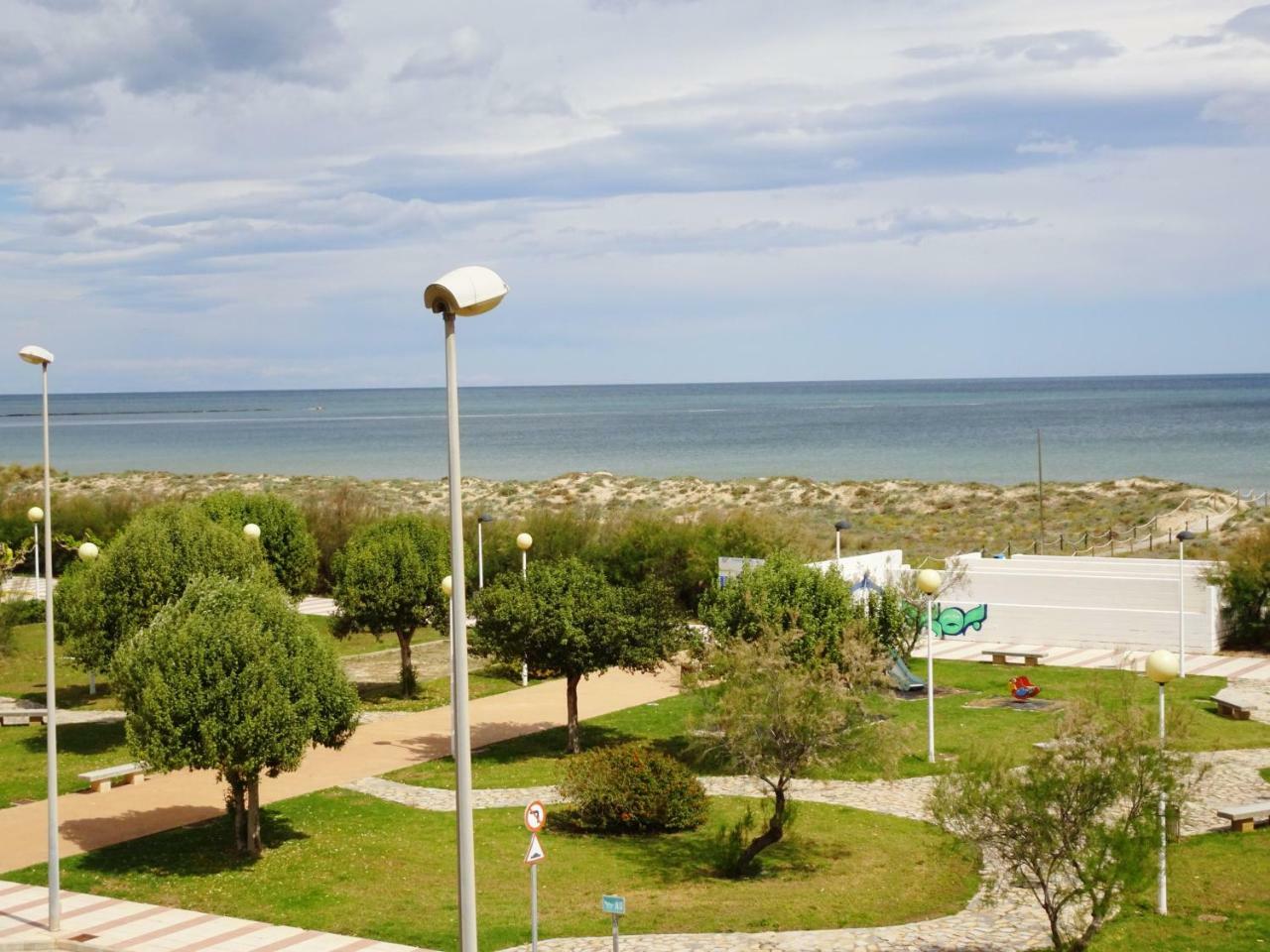 Neptuno Apartamento - Frente A La Playa Daimus Exterior photo